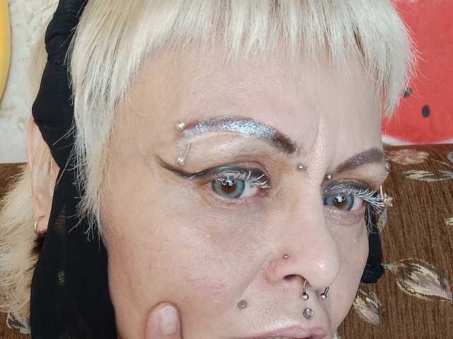 Photo of the profile GardenerofIllusions