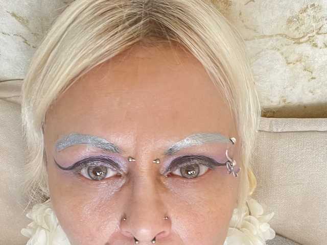 Photo of the profile GardenerofIllusions