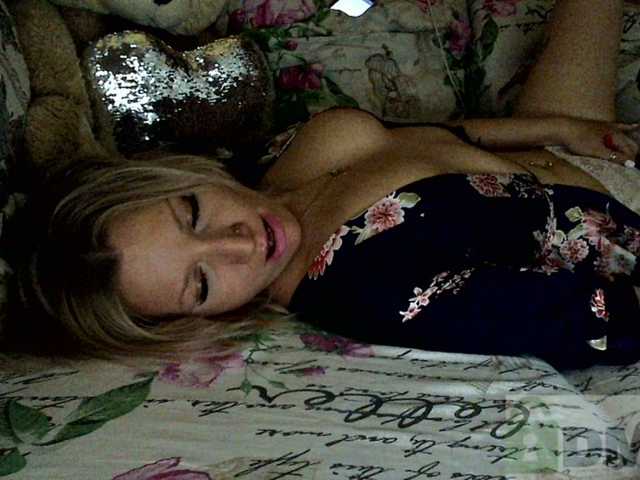 Broadcast screenshots mimi_