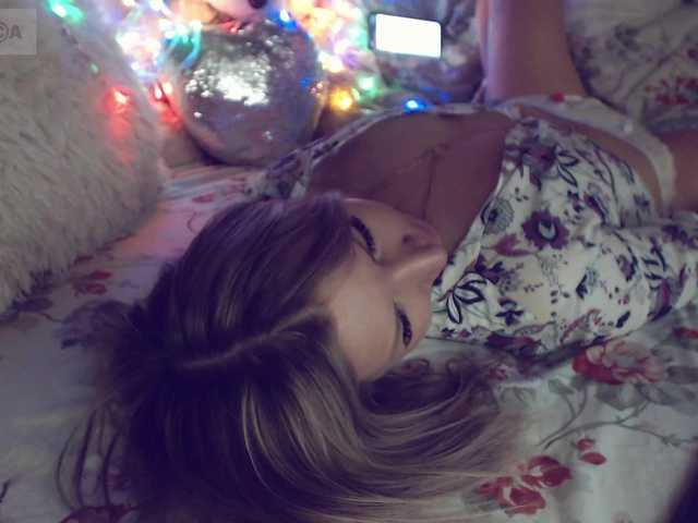 Broadcast screenshots mimi_