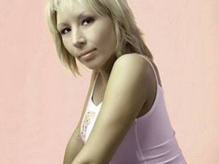 Erotic video chat GerberaBlack