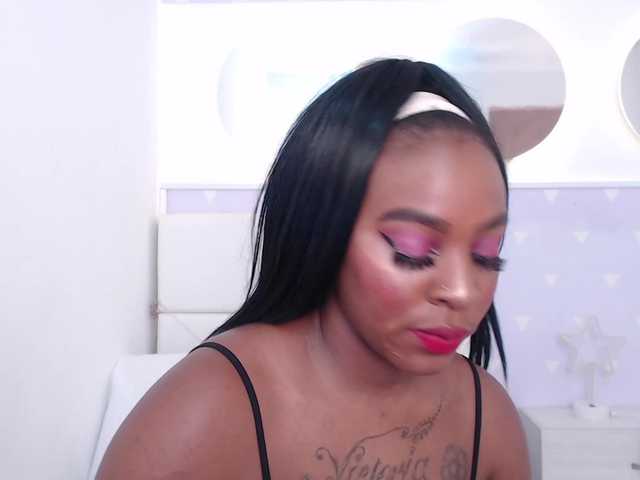 Broadcast screenshots Gianna-Storm