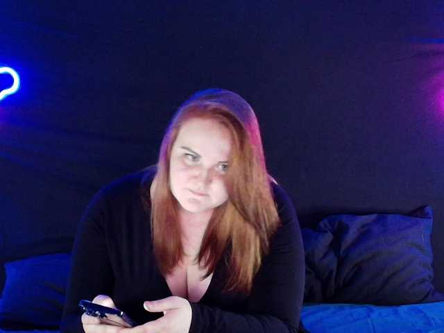 Welcome to our chat room! Feel free to say hi 😊