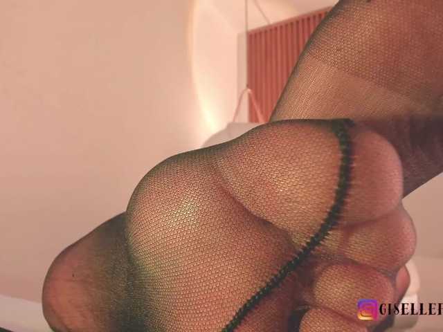 Photos gigifontaine Your new dream in pantyhose is here! come add me Fav and enjoy me !! #pantyhose #mistress #feet #squirt #bigpussy