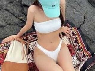 Erotic video chat Giiulia