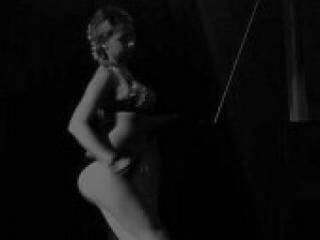 Erotic video chat ginaplum