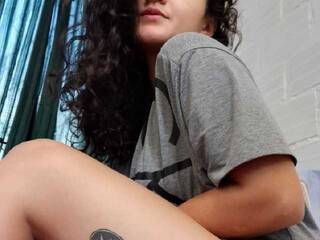 Erotic video chat Gizelewinter