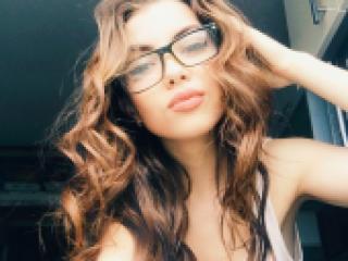 Erotic video chat glamyrgirl