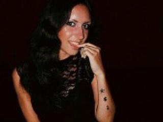 Erotic video chat gloriaa