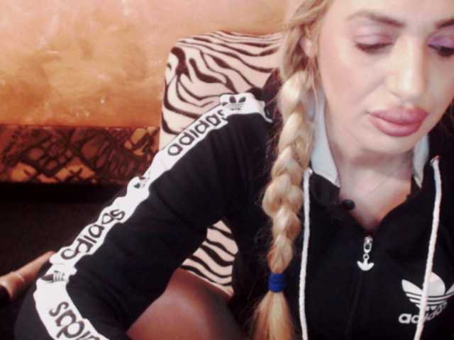 Broadcast screenshots goodspleasure