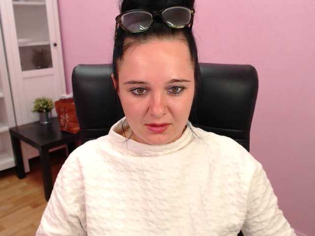 Broadcast screenshots GraceLee