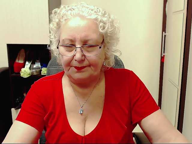 Broadcast screenshots GrannyWants