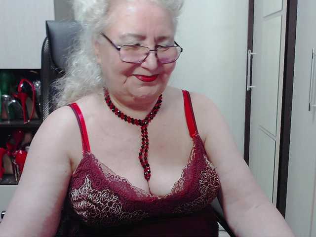 Broadcast screenshots GrannyWants