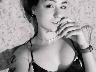 Erotic video chat GrettaLi