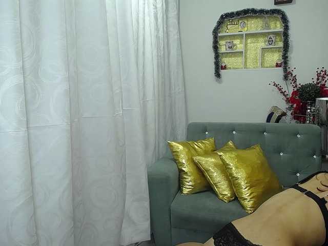 Broadcast screenshots grilcandy