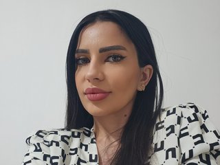 Erotic video chat Gyuliaa