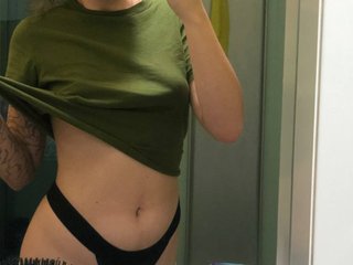 Erotic video chat H4ngry-Bunny