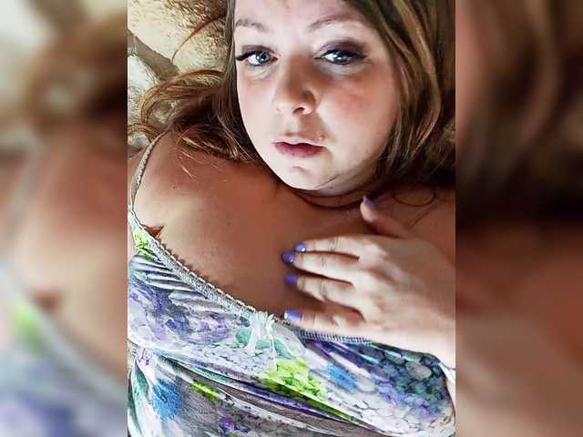 Broadcast screenshots FLUFFY_BEAUTY