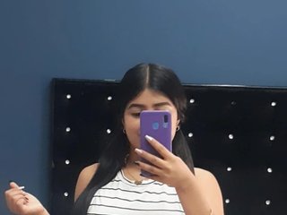 Erotic video chat HannaEvanss