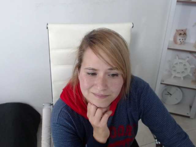 Broadcast screenshots HannahKahnwal