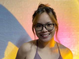 Erotic video chat Heartleaf