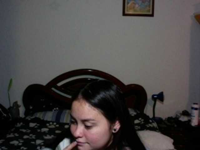 Broadcast screenshots HeilyMiller