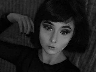 Erotic video chat Helenaobscura