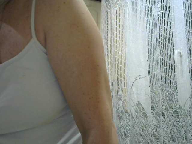 Broadcast screenshots HelenLike