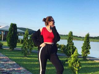 Erotic video chat Helika8