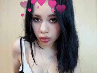 Erotic video chat HeyElli