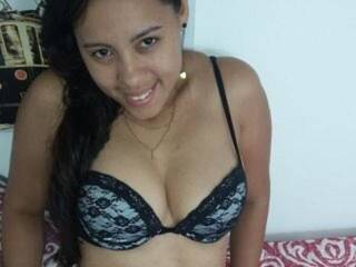 Erotic video chat hilarycutee