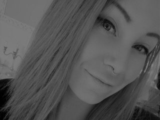 Erotic video chat HolySweetiePoly