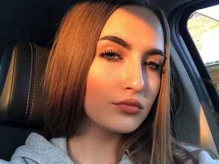 Erotic video chat honeybembi