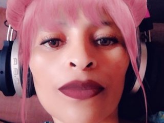 Erotic video chat HoneyHeat1