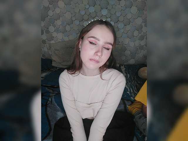 Broadcast screenshots honeyshow