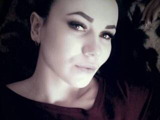 Erotic video chat Hot-Vitalina