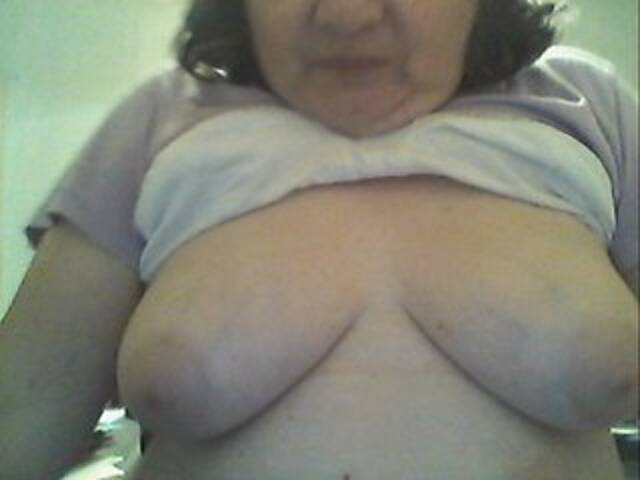 Broadcast screenshots Hotcutiefun