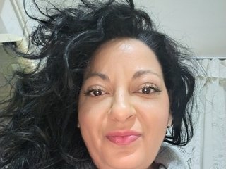 Erotic video chat HottSerena