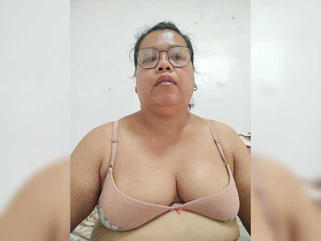 Broadcast screenshots Hottynilda