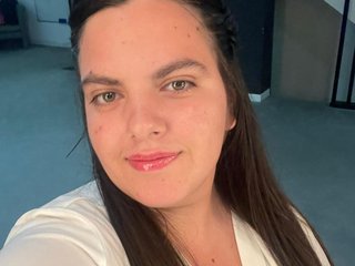 Erotic video chat HugeTittiess