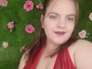 Erotic video chat HugeTittiess