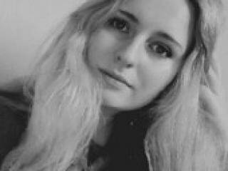 Erotic video chat iamlouise