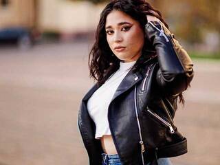 Erotic video chat Iasima