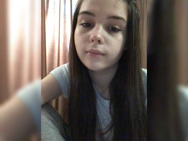 Broadcast screenshots iloveqni