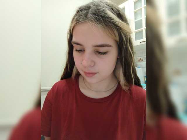Broadcast screenshots iloveqni