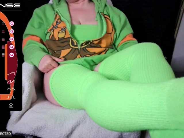 Photos imaboulder Socks off at 500 TKNS Sweater off at 2,000 TKNS Social in bio to subscribe and DM me