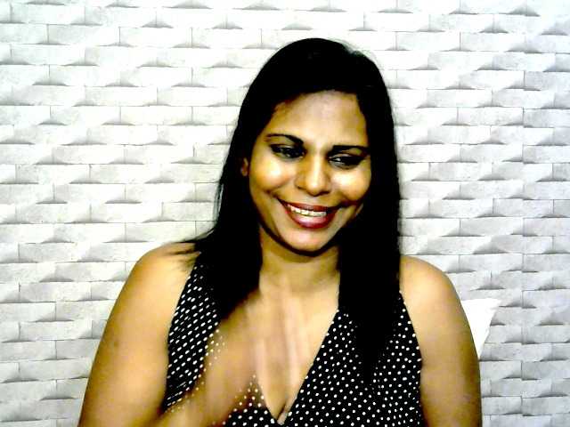 Broadcast screenshots Indianpriya5