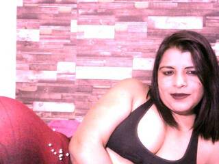 Erotic video chat Indianshaeeza