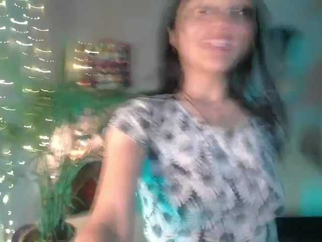 Broadcast screenshots IndiraMakiris