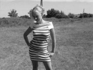 Erotic video chat inessa802